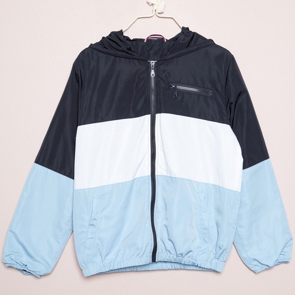 Brandy Melville Jackets & Blazers - Brandy Melville jacket